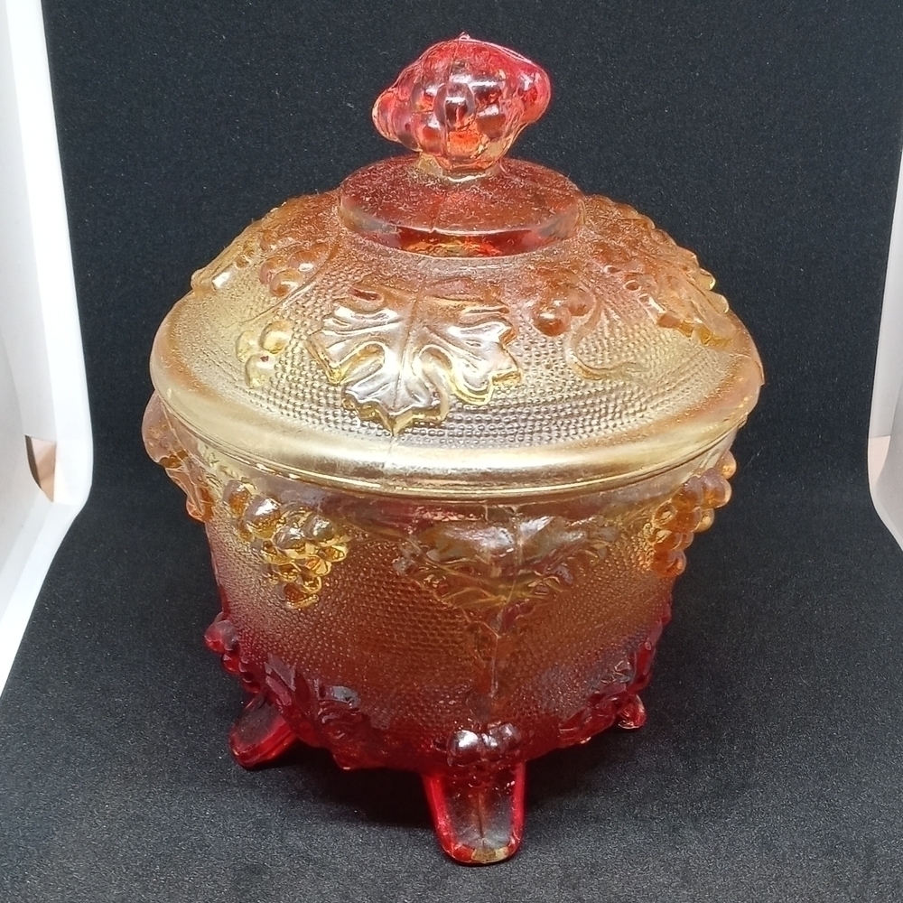 Jeanette footed candy dish Amber vintage grapes and leaves Indiana Glass Co